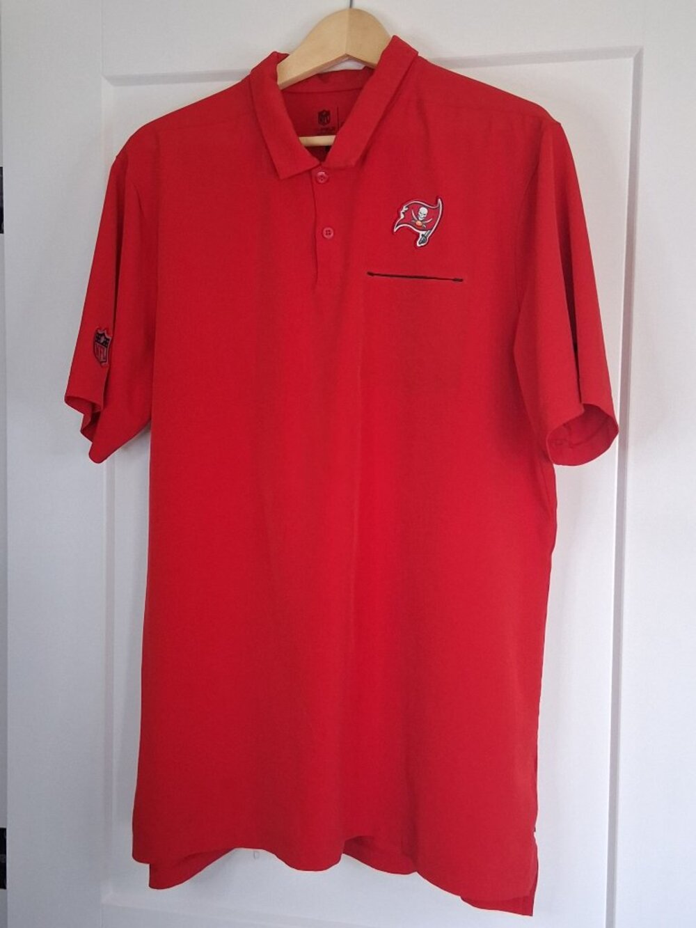 Nike Tampa Bay Buccaneers Polo Mens XL Red NFL On Field Dri-Fit Shirt